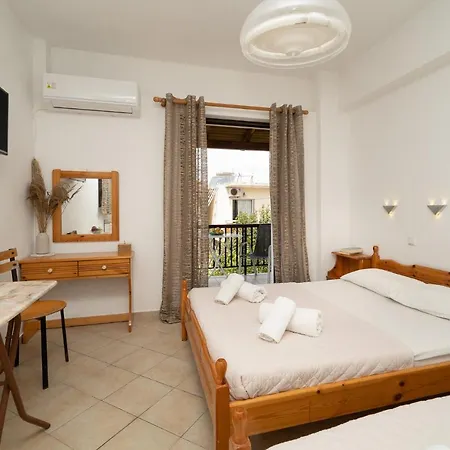 Apartment Tsimiklis Finikounta