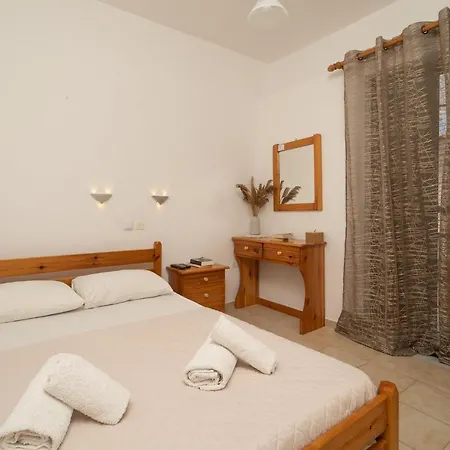 Tsimiklis Apartment *