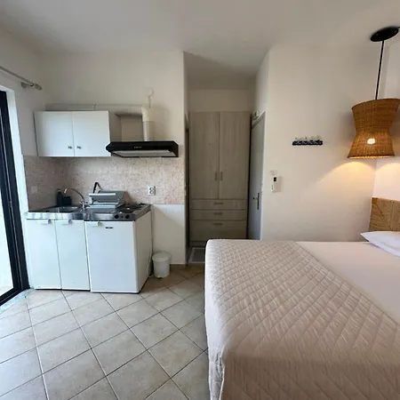 Tsimiklis Apartman Finikúnda