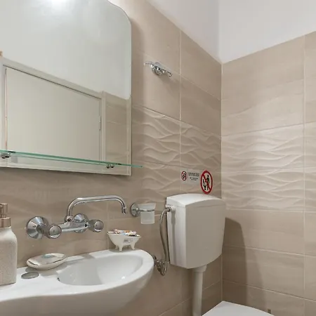Tsimiklis Finikounda