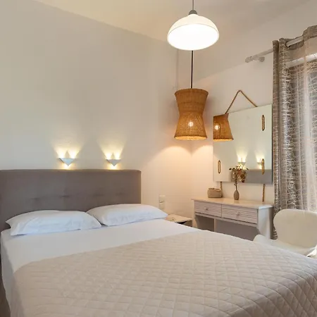 Apartment Tsimiklis Finikounda