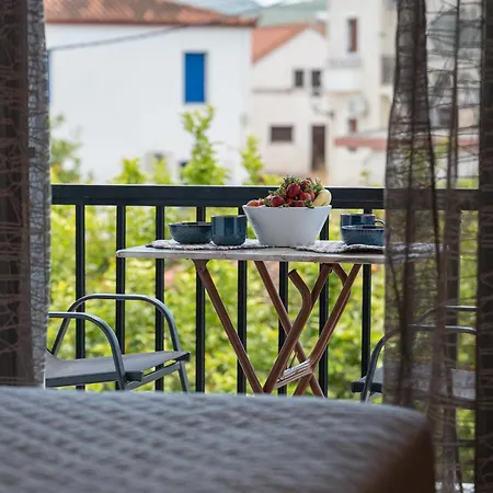 Apartment Tsimiklis Finikounda