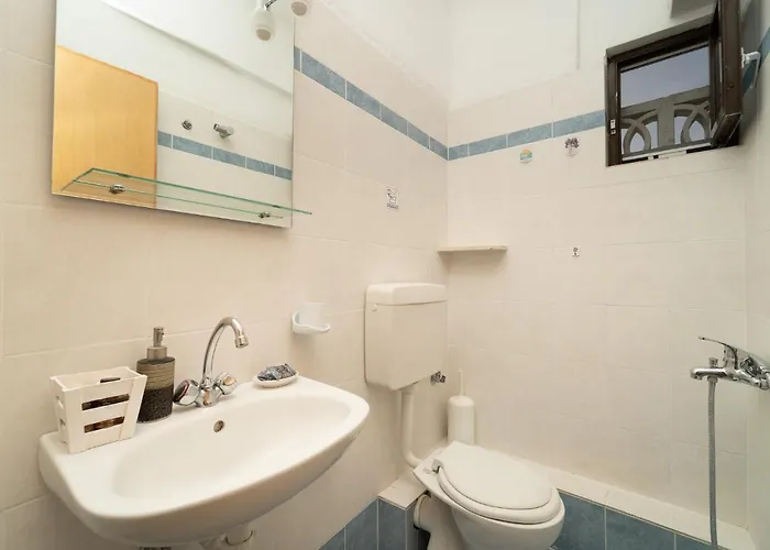 Tsimiklis Finikounta