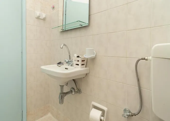 Tsimiklis * Finikounta